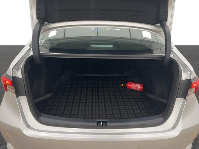 Toyota Corolla 1.6 Comfort Sedan