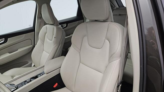 Volvo XC 60 B5 B AWD Plus Bright aut ! Z Polskiego Salonu ! Faktura Vat !