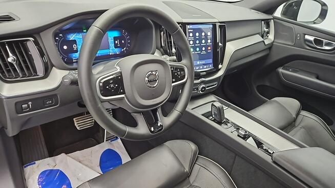 Volvo XC 60 B4 D AWD Plus Dark aut ! Z Polskiego Salonu ! Faktura Vat !