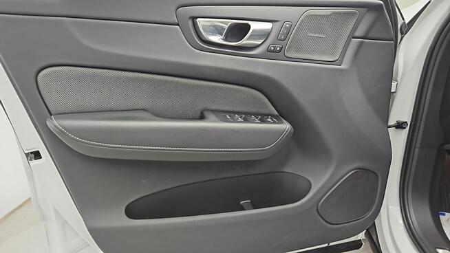 Volvo XC 60 B4 D AWD Plus Dark aut ! Z Polskiego Salonu ! Faktura Vat !
