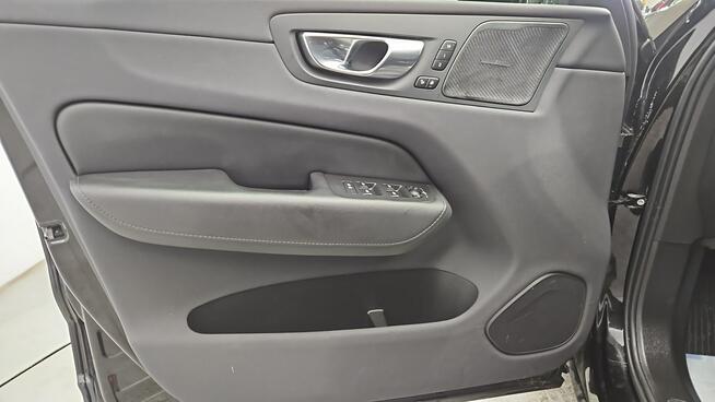 Volvo XC 60 B4 B Plus Bright aut ! Z Polskiego Salonu ! Faktura Vat !