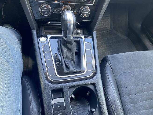 Volkswagen Passat Highline 1.4 Tsi automat wirtualne zegary alcantara polski salon