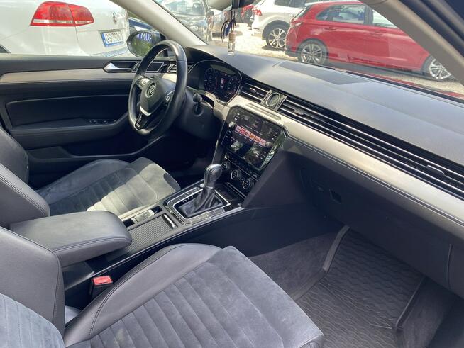 Volkswagen Passat Highline 1.4 Tsi automat wirtualne zegary alcantara polski salon