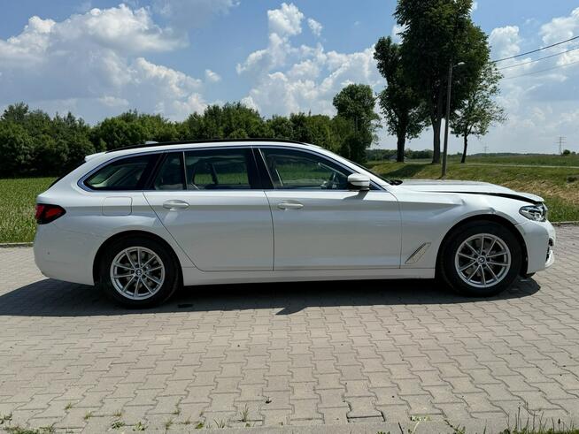 BMW 520 LuxuryLine*Laser*Panorama*Pneumatyka*HeadUp*Kamera*NiskiPrzebieg*FV23%
