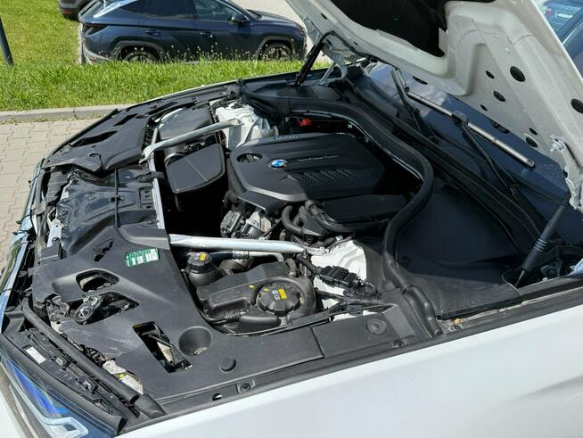 BMW 520 LuxuryLine*Laser*Panorama*Pneumatyka*HeadUp*Kamera*NiskiPrzebieg*FV23%
