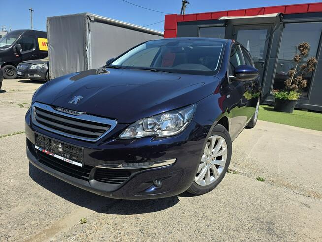 Peugeot 308 130 KM Allure | Panorama | Navi | Kamera | Hak