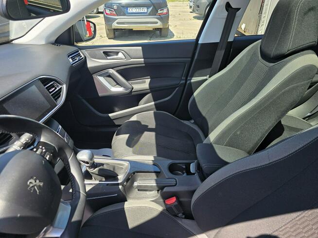 Peugeot 308 130 KM Allure | Panorama | Navi | Kamera | Hak