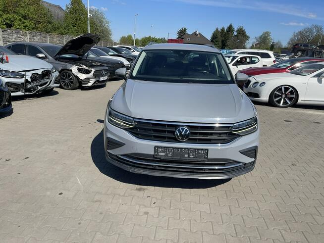 Volkswagen Tiguan Automat Klimatronik Parktronik Podgrzewanie