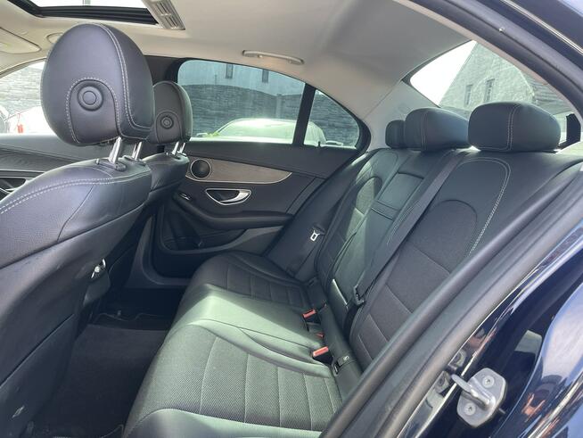 Mercedes C 300 Exclusive Automat 4Matic Skóra Kamery360 245 KM