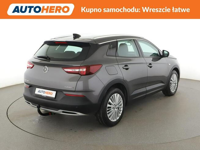 Opel Grandland X skóra, automat, led, grzane fotele + kanapa, pdc, 2 strefowa klima