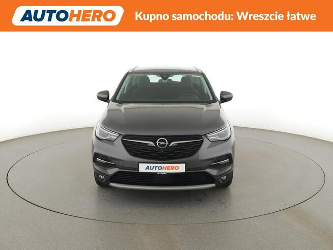 Opel Grandland X skóra, automat, led, grzane fotele + kanapa, pdc, 2 strefowa klima