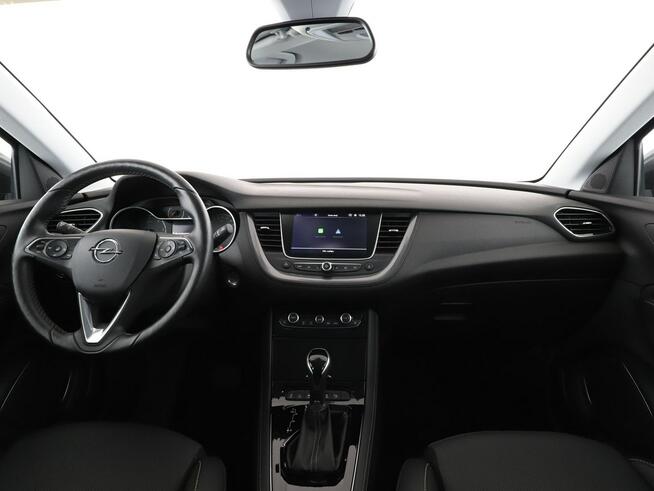 Opel Grandland X skóra, automat, led, grzane fotele + kanapa, pdc, 2 strefowa klima