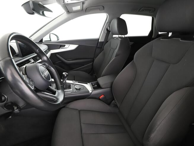 Audi A4 Allroad klima auto xenon/LED navi sport grzane fotele czuniki parkowania