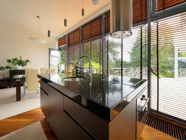 Apartment with Green Terrace& Pool& Gym& Consierge