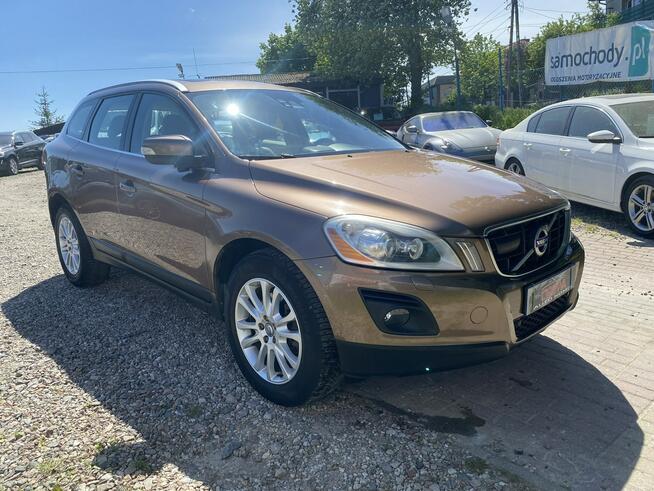 Volvo XC 60 2.4d5 automat AWD max wersja full serwis 205 koni 1.r.gwarancji zamian