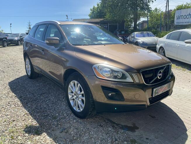 Volvo XC 60 2.4d5 automat AWD max wersja full serwis 205 koni 1.r.gwarancji zamian