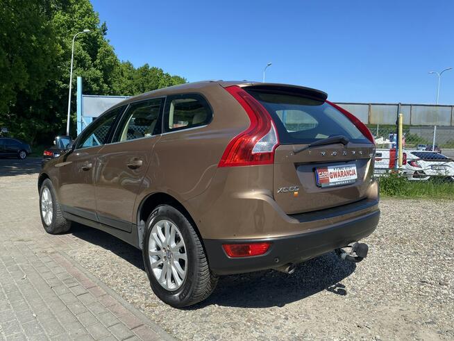 Volvo XC 60 2.4d5 automat AWD max wersja full serwis 205 koni 1.r.gwarancji zamian