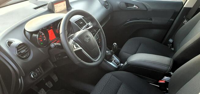 Opel Meriva Podgrzewane fotele/Nawigacja/Czujniki przód i tył/Alufelgi/Tempomat