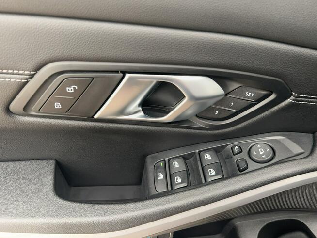BMW Seria 3 318d mHEV aut Sedan
