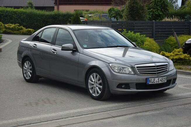 Mercedes C 180 1.8B Kompresor Automat Oryginał Lakier Dwa Komplety Kół Sprowadzony