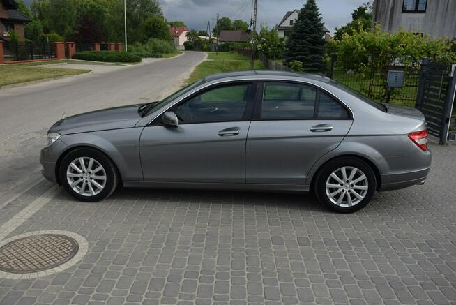 Mercedes C 180 1.8B Kompresor Automat Oryginał Lakier Dwa Komplety Kół Sprowadzony