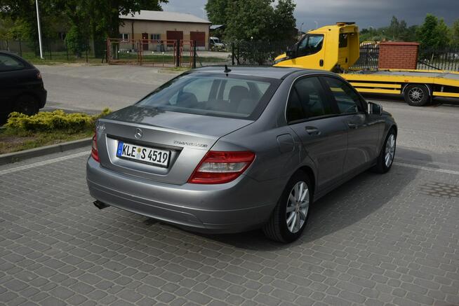 Mercedes C 180 1.8B Kompresor Automat Oryginał Lakier Dwa Komplety Kół Sprowadzony