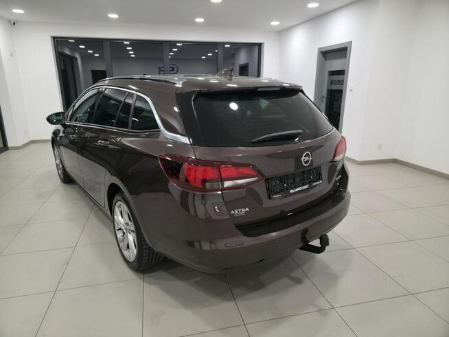 Opel Astra Bogate wyposażenie / Roczna gwarancja w cenie / wzorowy stan