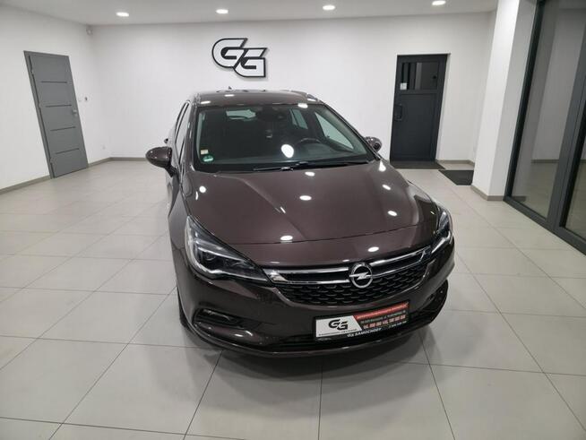 Opel Astra Bogate wyposażenie / Roczna gwarancja w cenie / wzorowy stan