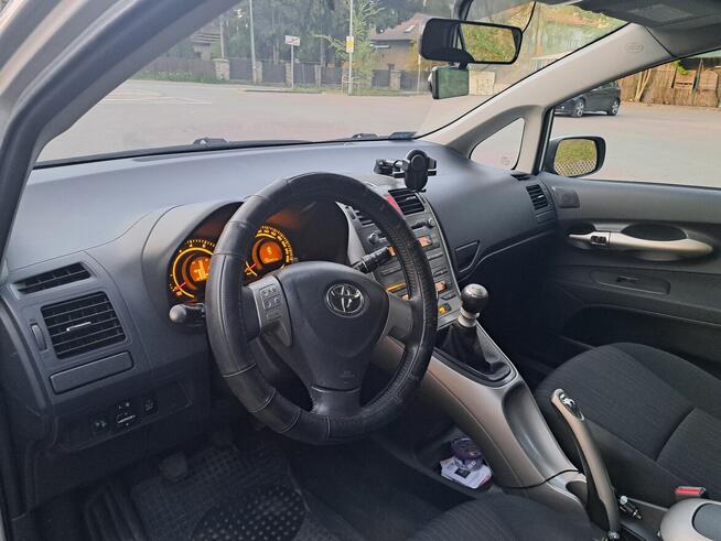 Toyota Auris 1.33 VVT-i 2009