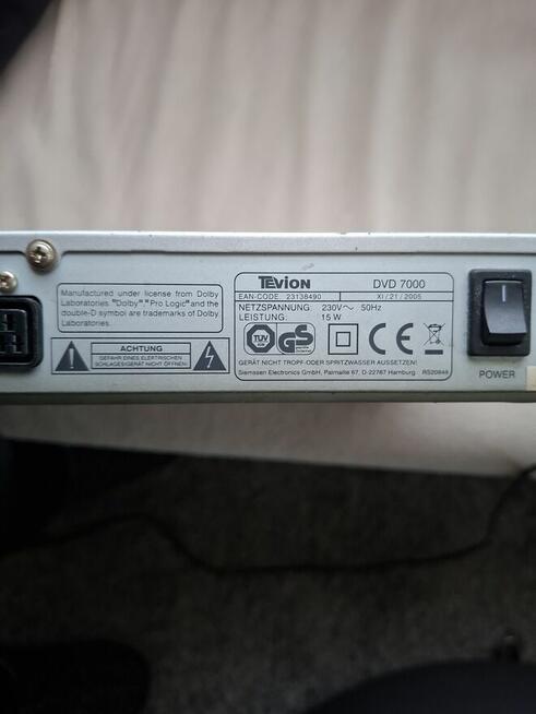 Odtwarzacz DVD Tevion DVD 7000 Srebrny Odtwarza każdą płytę,