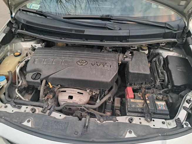 Toyota Auris 1.33 VVT-i 2009