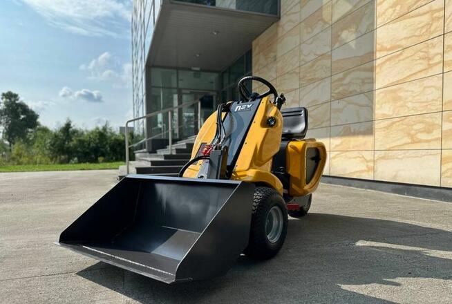 Nowa mini ładowarka 3WD NEX N20 23HP