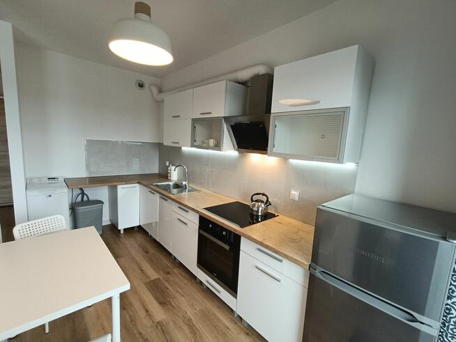 Zgrabna kawalerka/studio z balkonem osiedle Kraft Teofilów
