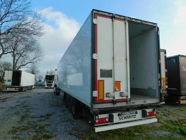 Naczepa Schmitz Cargobull SCB*S3B, nr rej. WRA2386H