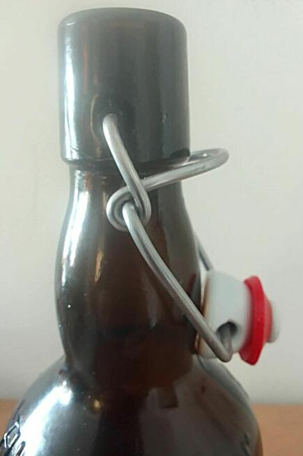 Stara butelka od piwa Altenmünster Brauer Bier Niemcy 0,5 l.