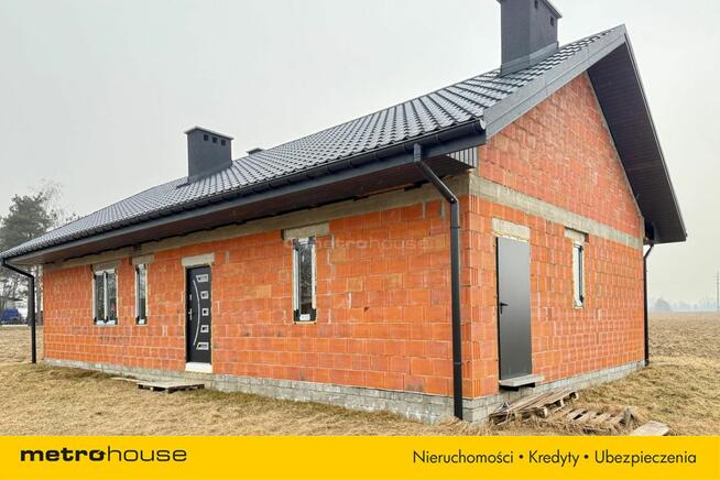Nowy dom parterowy 115 m2 w spokojnym miejscu.