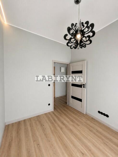 M-3, 34m2, 1. piętro, po remoncie, parking w cenie