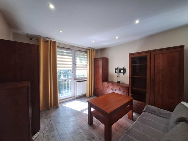 2 POKOJE | 30 m² - 2 PIĘTRO ul. AL. MŁODYCH 17