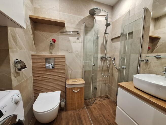 2 POKOJE | 30 m² - 2 PIĘTRO ul. AL. MŁODYCH 17
