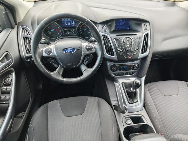 Ford Focus TITANIUM 1.6 Benzyna 150KM Salon Polska Serwis ASO Drugi komplet kół!