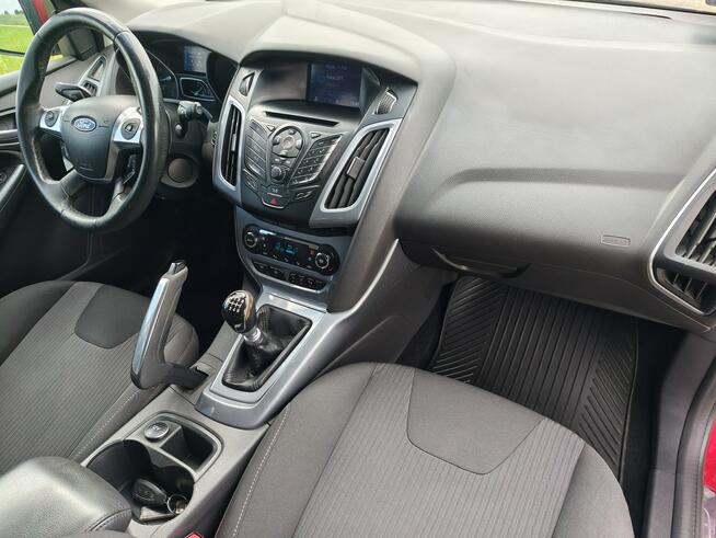 Ford Focus TITANIUM 1.6 Benzyna 150KM Salon Polska Serwis ASO Drugi komplet kół!