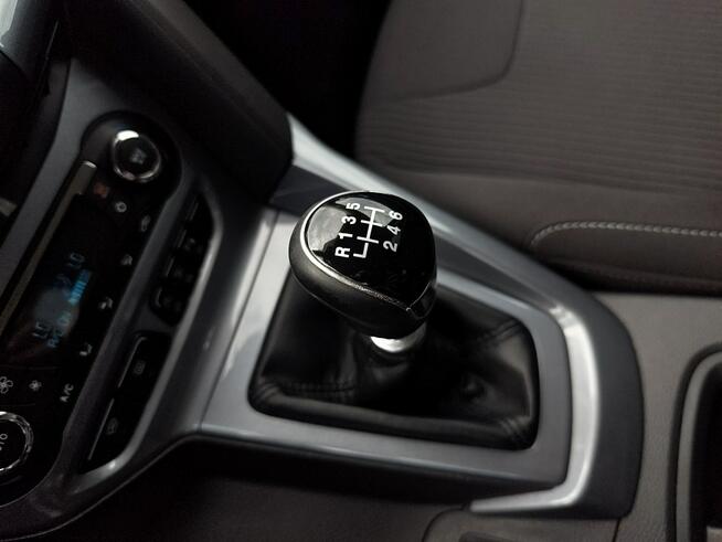 Ford Focus TITANIUM 1.6 Benzyna 150KM Salon Polska Serwis ASO Drugi komplet kół!