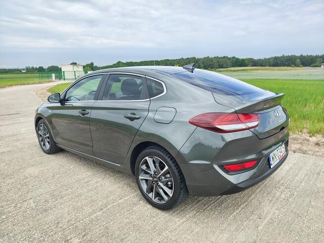 Hyundai i30 Fastback 1.5 T-GDi Automat 7DCT 48V 160KM Smart Salon Polska 41.000 km