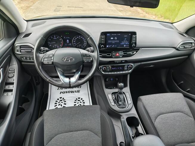 Hyundai i30 Fastback 1.5 T-GDi Automat 7DCT 48V 160KM Smart Salon Polska 41.000 km