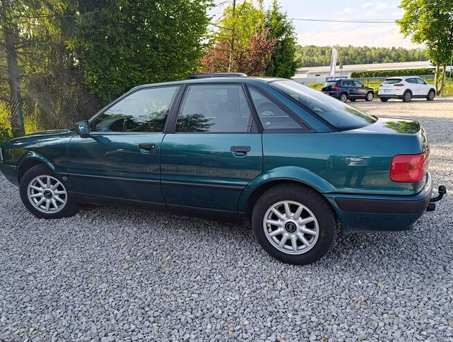 Audi 80 Zadbany bez korozji ,bezwypadkowy