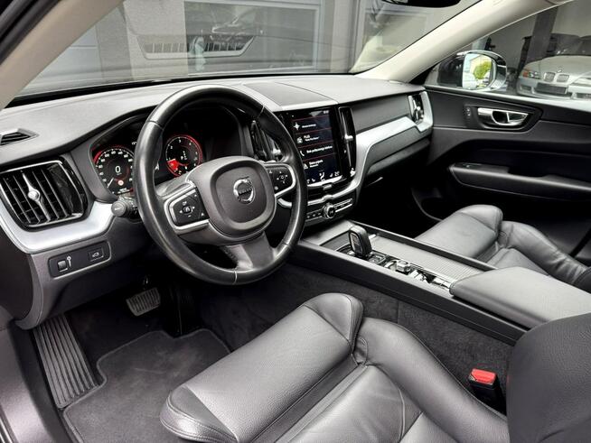Volvo XC 60 2.0 B4 197KM AWD Monumentum PRO LED Kamera HAK Komforty