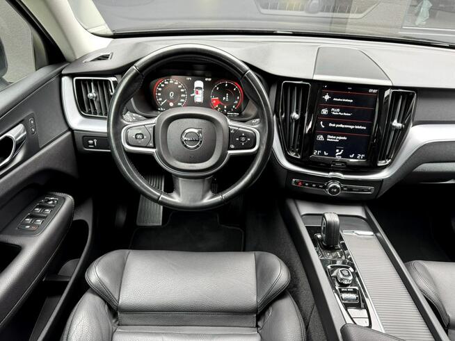 Volvo XC 60 2.0 B4 197KM AWD Monumentum PRO LED Kamera HAK Komforty