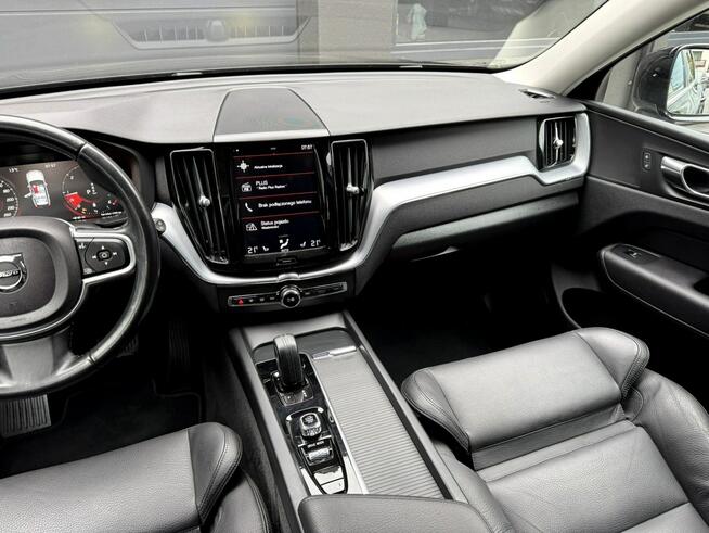 Volvo XC 60 2.0 B4 197KM AWD Monumentum PRO LED Kamera HAK Komforty