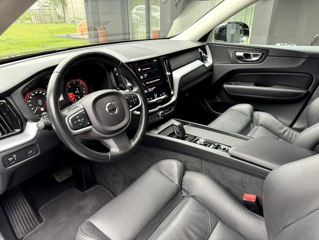 Volvo XC 60 2.0 B4 197KM AWD Monumentum PRO LED Kamera HAK Komforty