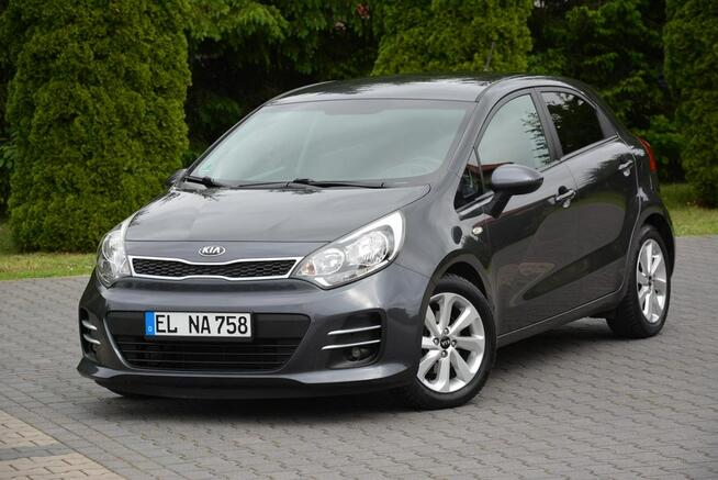 Kia Rio Klimatronic Grzane fotele Grzana kierownica Parktronic z Niemiec
